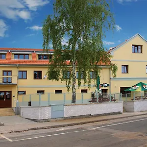 Guest house A Restaurace Simanda