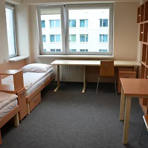 Hostel Ds Za Kolumnami Krakkó